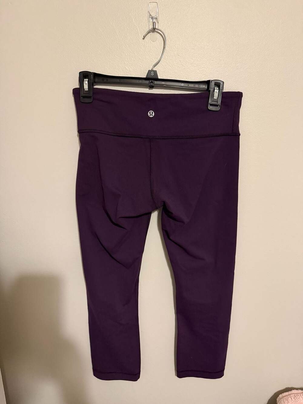 Lululemon Wunder Under Crop Leggings Size 6 Deep Plum - Picture 3 of 5
